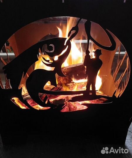 Костровая чаша с дизайном