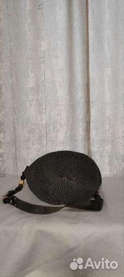 Вязанная сумка с цацками