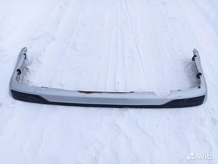 Тюнинг накладка на задний бампер Toyota LC200