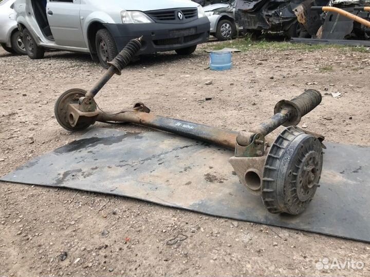 Балка подвески задняя LADA Приора хэтчбек 21126