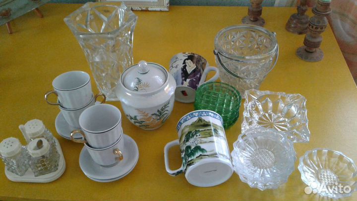 Сервиз чайный и др. посуда