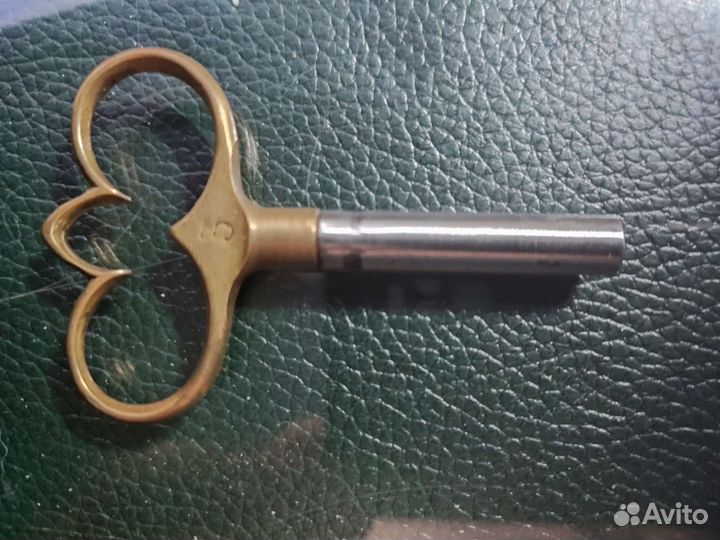 Старинные антикварные часы Lenzkirch