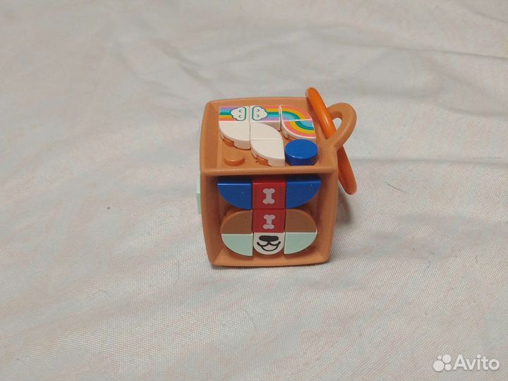 Брелок кубик собачка