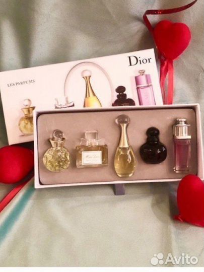 Парфюм женский миниатюры новый набор