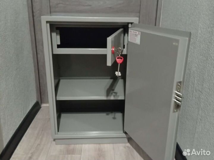 Шкаф (сейф) бухгалтерский кбс-011т