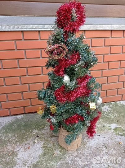 Маленькие ёлки с подставкой