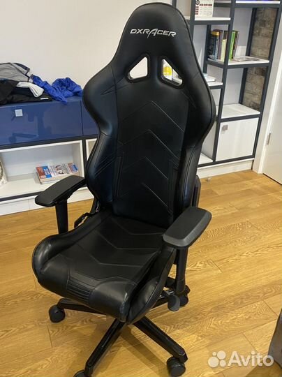 Игровое кресло DX Racer Racing