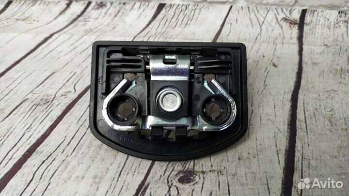 Такелажная петля Passat сс Ауди А4 А5 А6