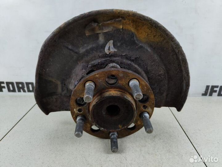 Кулак поворотный передний левый Ssangyong Kyron DJ