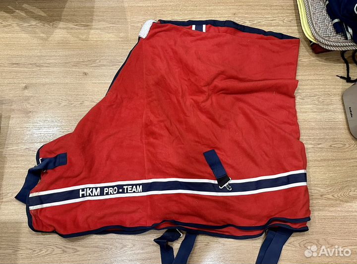 Конная амуниция - много