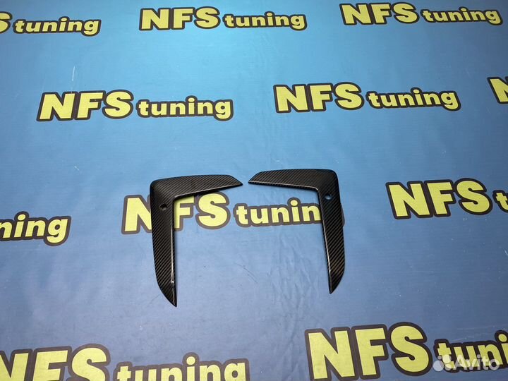 Клыки в передний бампер для BMW G30 рест карбон