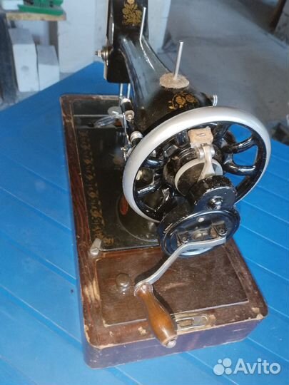 Швейная машина подольск ручная
