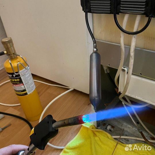 Ремонт холодильников Ремонт стиральных машин