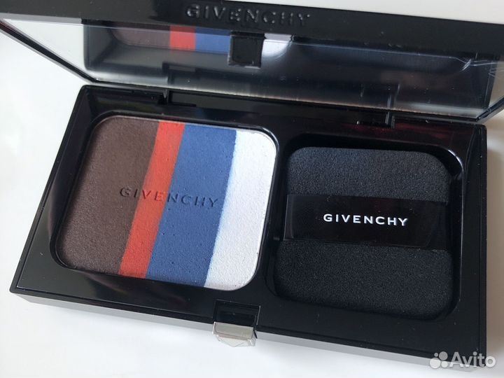 Givenchy тени