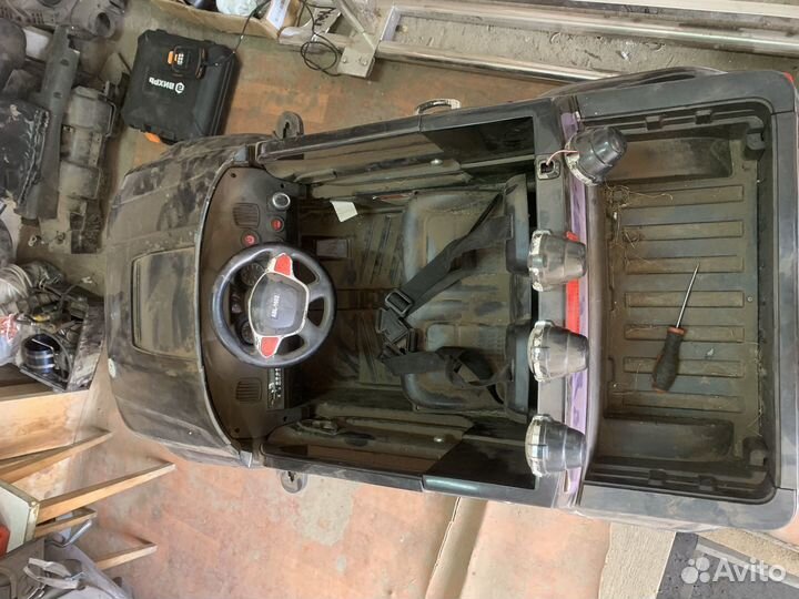 Детский электромобиль бу