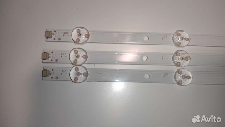 Б/У JL.D32081235-031HS-M с vekta LD-32SR4219BT