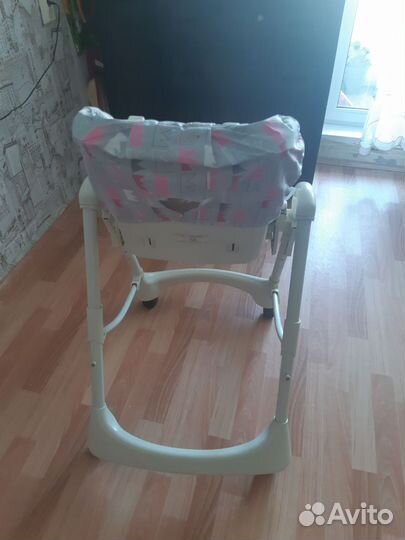 Стул для кормления