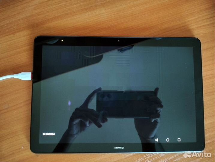 Планшет Huawei Mediapad t5