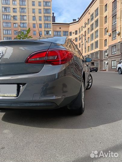 Opel Astra 1.6 AT, 2014, 194 000 км