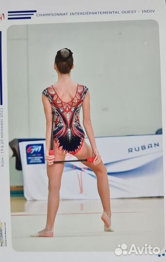 Костюм(купальник)гимнастический.Состояние отличное