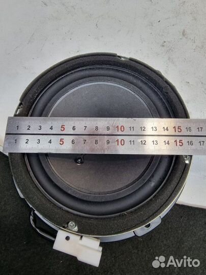 Динамик левый Hyundai Santa Fe 2.2 D4HB 2011