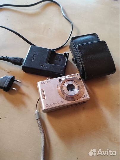 Компактный фотоаппарат sony cyber shot