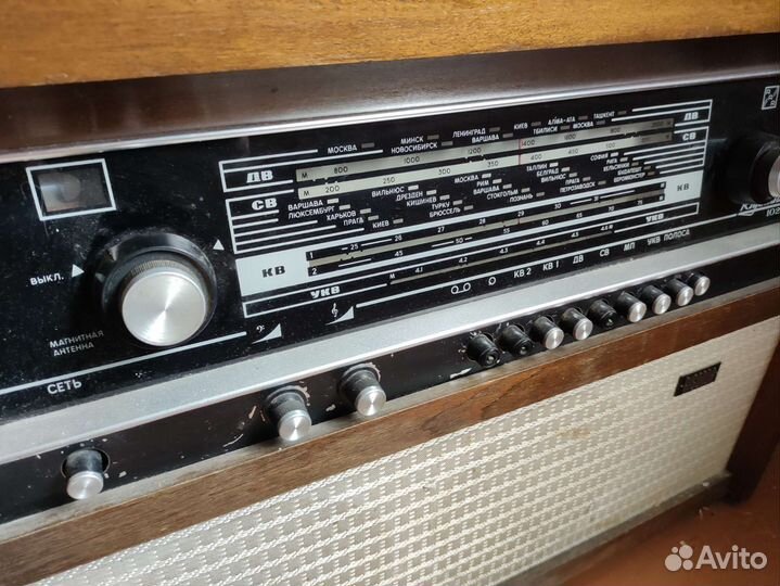 Радиола Ригонда 102