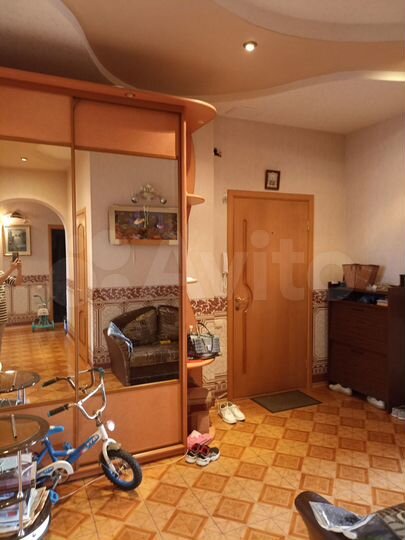 3-к. квартира, 121,4 м², 6/6 эт.