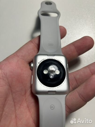 Apple Watch - Series 3 (42 mm)