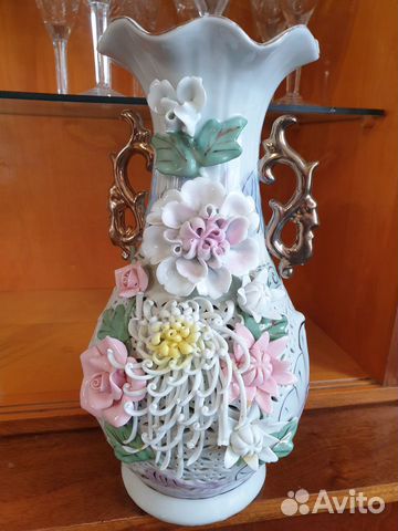 Ваза из китайского фарфора