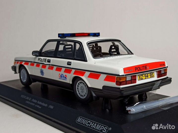 Volvo 240 GL Police Netherlands 1:18 Minichamps