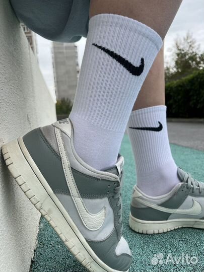 Носки nike высокие белые