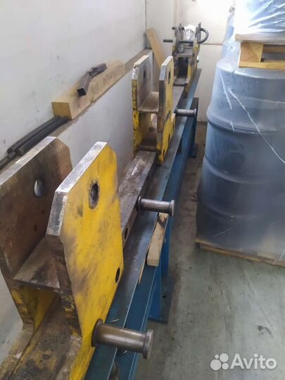 Горизонтальный гидравлический пресс