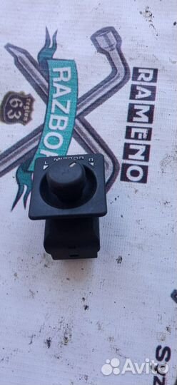 Кнопка регулировки зеркал Rover 200