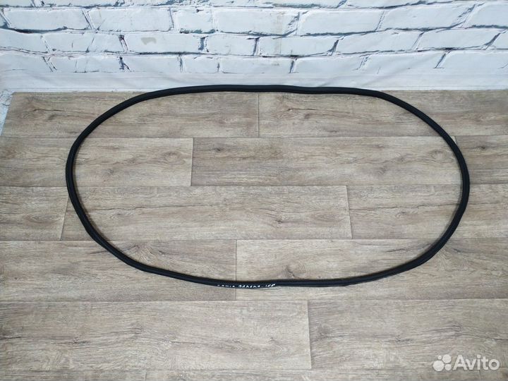 Уплотнитель крышки (двери) багажника Fabia Фабия 2