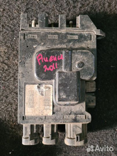 Блок управления двигателем Renault Fluence седан