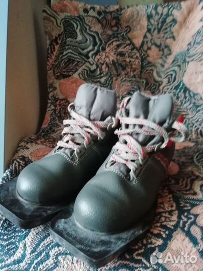 Беговые лыжи