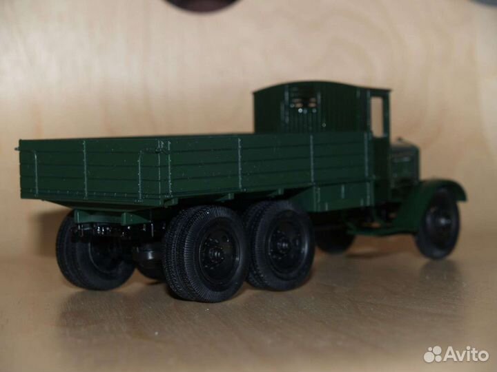 Модель грузового автомобиля 