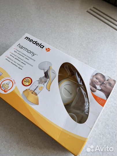 Молокоотсос medela ручной