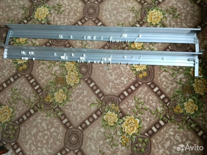 Карниз трехрядный алюминиевый