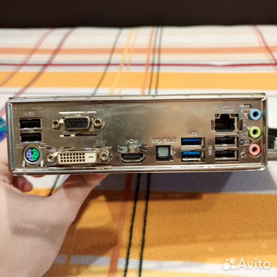 Материнская плата fm2+