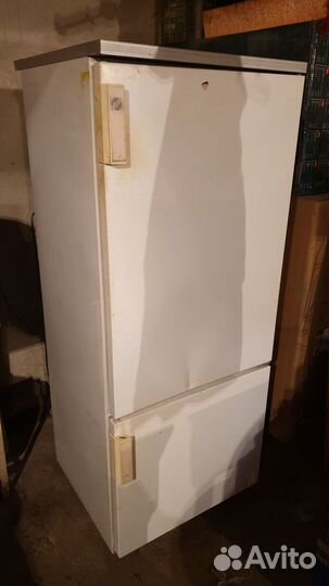 Холодильник Бирюса - 18, кшд-260
