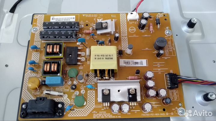 715G8524-M01-B00-004T