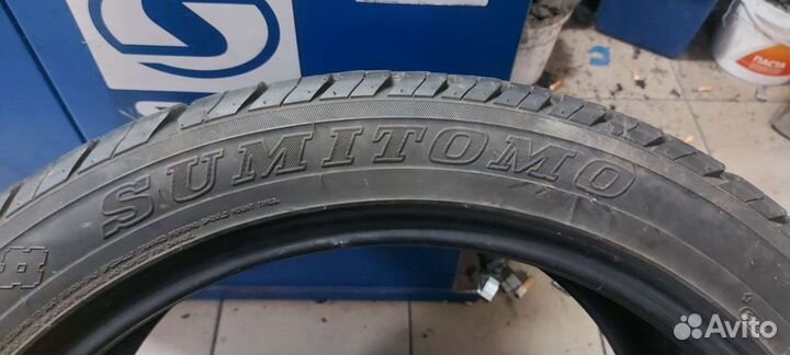 Sumitomo HTR SPORT H/P 305/40 R22