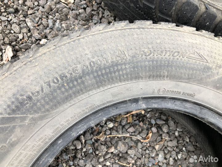 Kumho I'Zen RV KC15 215/70 R16