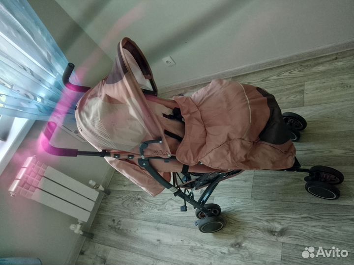 Прогулочная коляска трость babyton