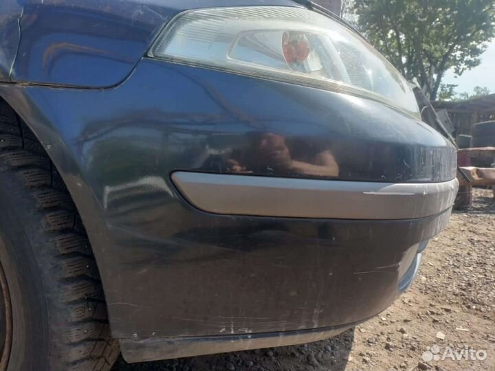 Бампер передний renault laguna 2 2002