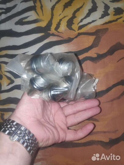 Стойка стабилизатора 48830-42010 оригинал