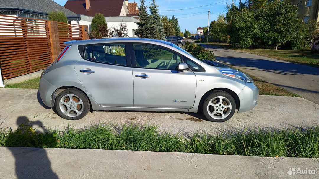 Nissan Leaf AT, 2012, 138 000 км