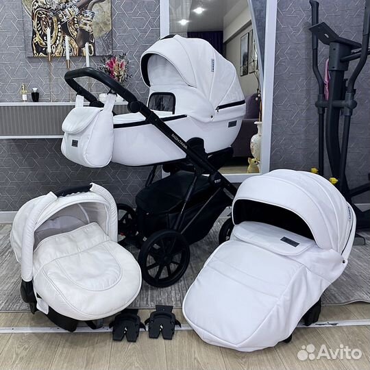 Коляска 3 в 1 Riko Montana 2022 (Кожа White)